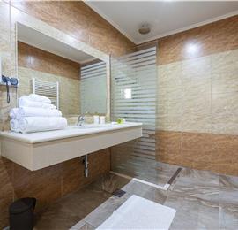 Luxury 5 Bedroom Beachfront Villa near Dubrovnik, Sleeps 11-12